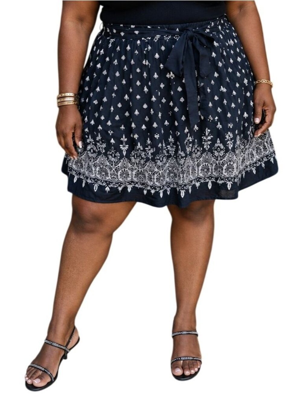 Mix Nouveau Plus Size 2X Skirt Navy Floral Print Sequined Belted Flowy Style